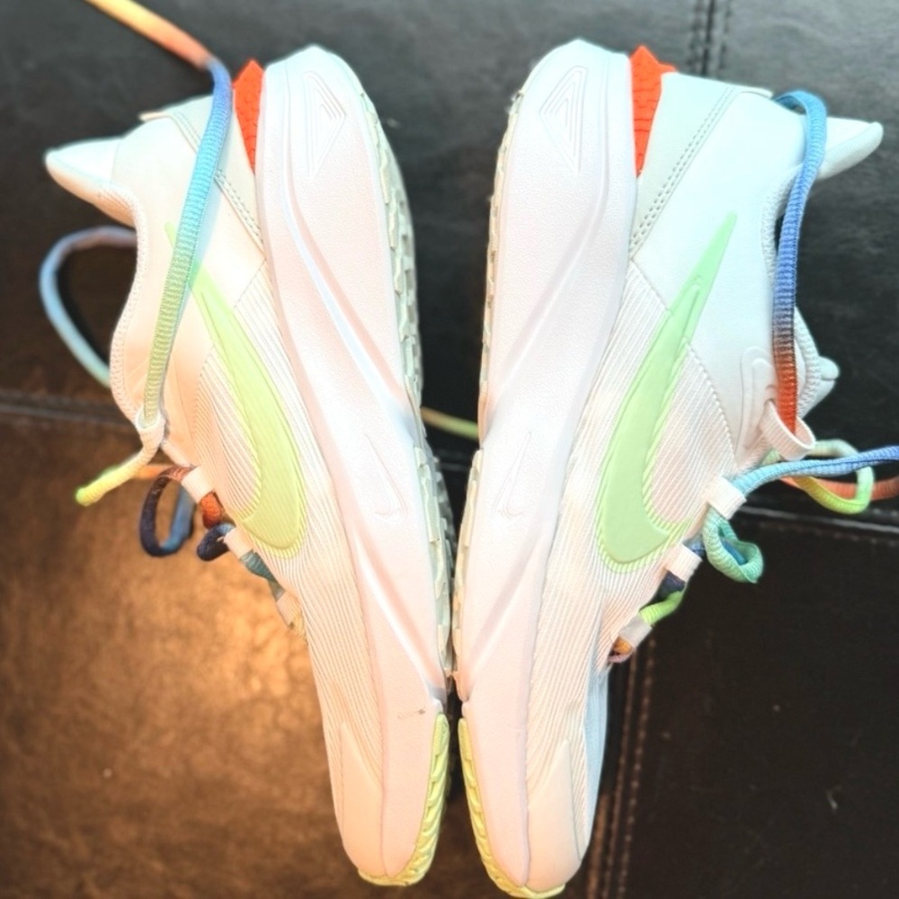 (Clearance) Nike Star Funner 4N SE Sneakers Size 5.5Y
